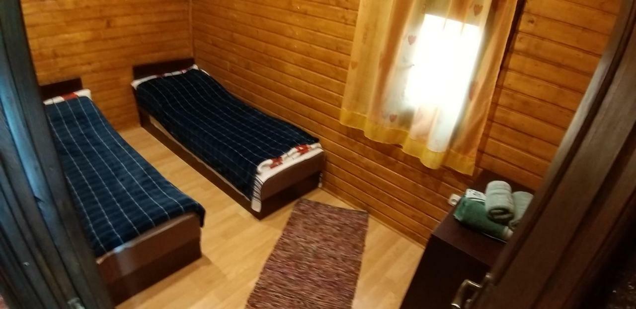 Котеджі Арлен Dyida Eksteriør billede